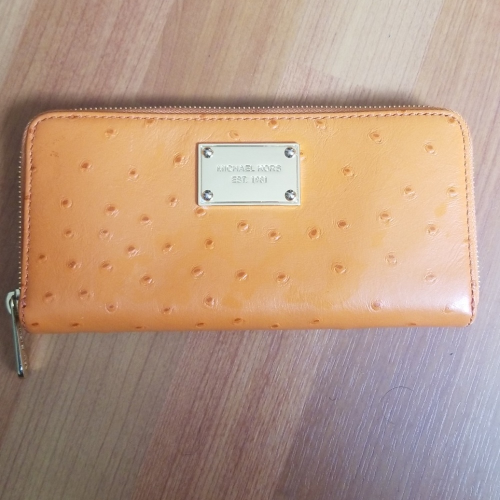 Michael Kors wallet